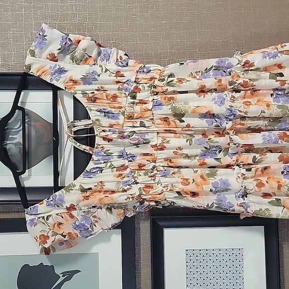 En Saison Sibyl Floral Gauze Midi Dress - Picture 5 of 13